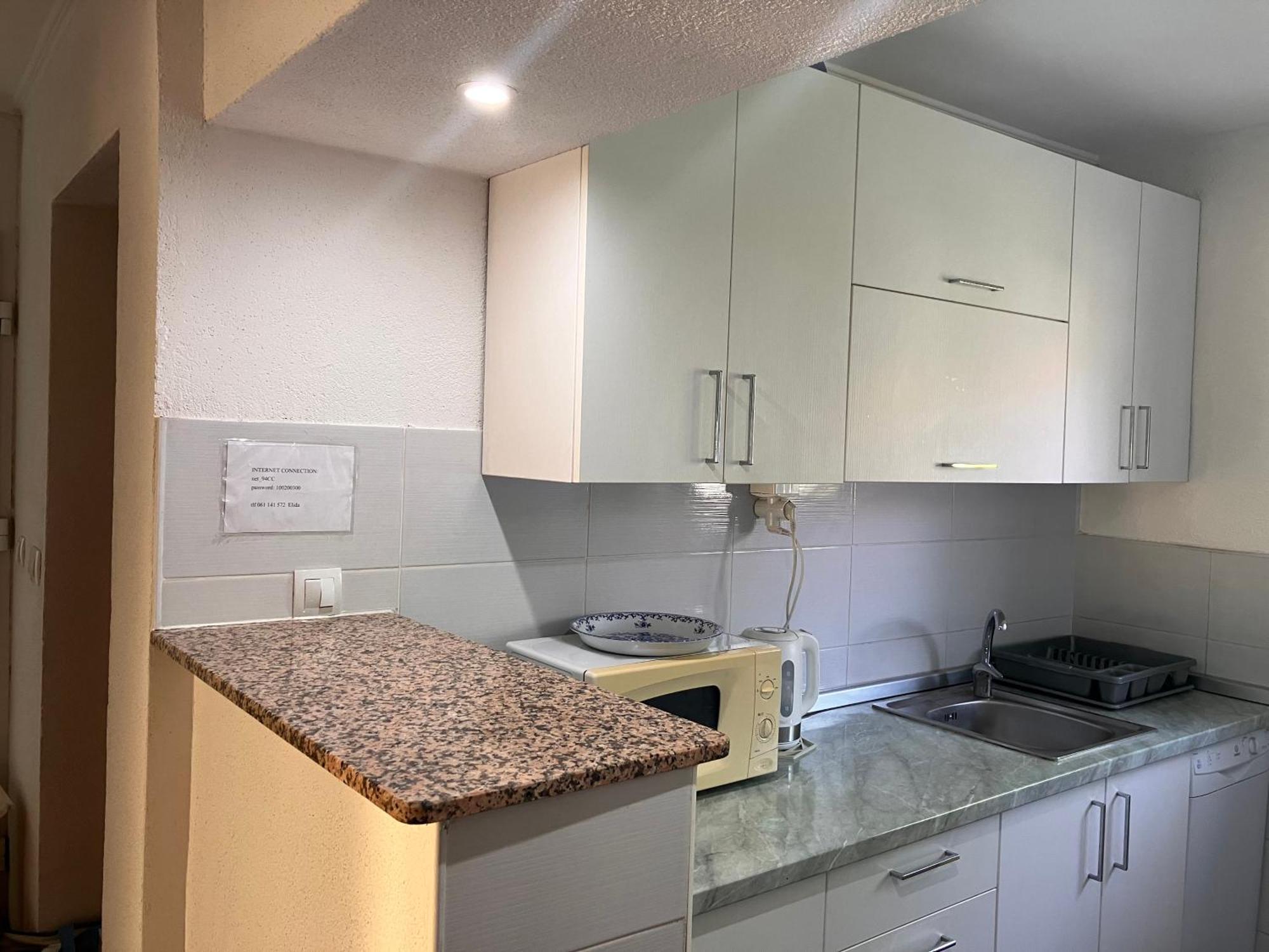Cozy 2 Bedroom Apartment Sarajevo
